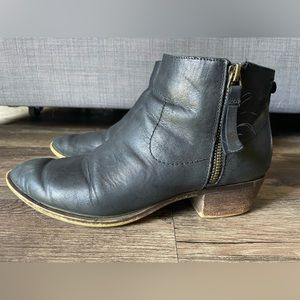 Black Lucky Booties 7 1/2